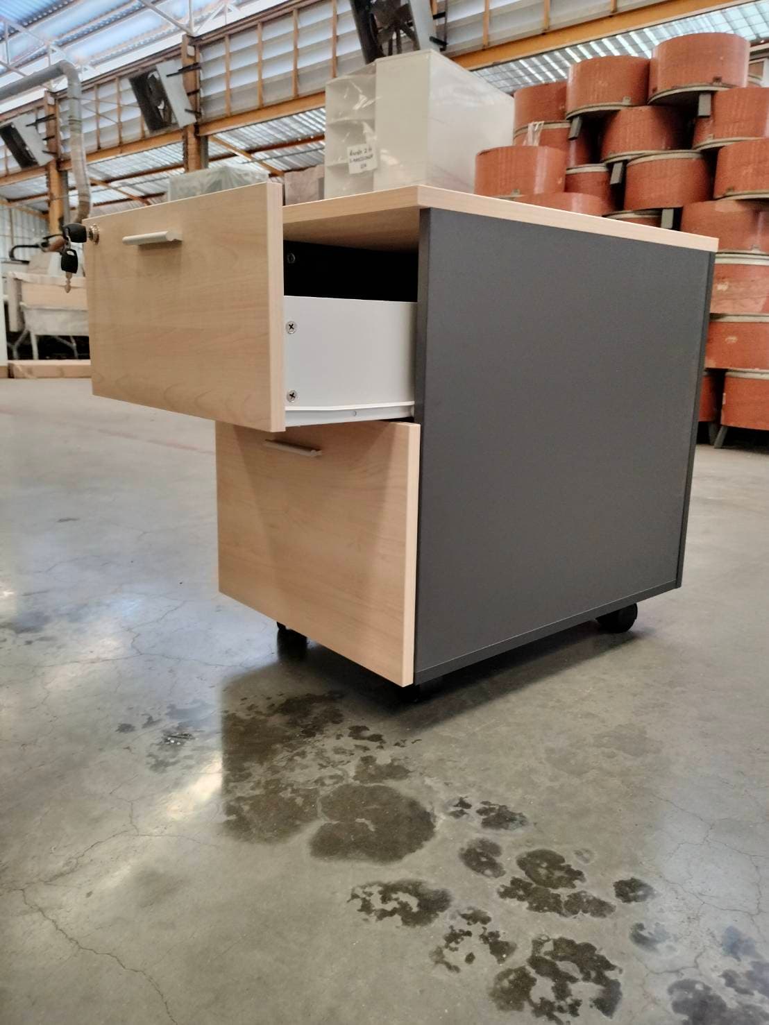 ตู้ลิ้นชักไม้ล้อเลื่อน 2ลิ้นชัก