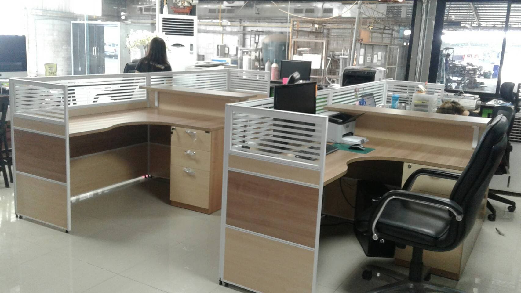 พาทิชั่นรุ่น 2 ครึ่งกระจกขัดลาย ขนาดความสูง 120 cm