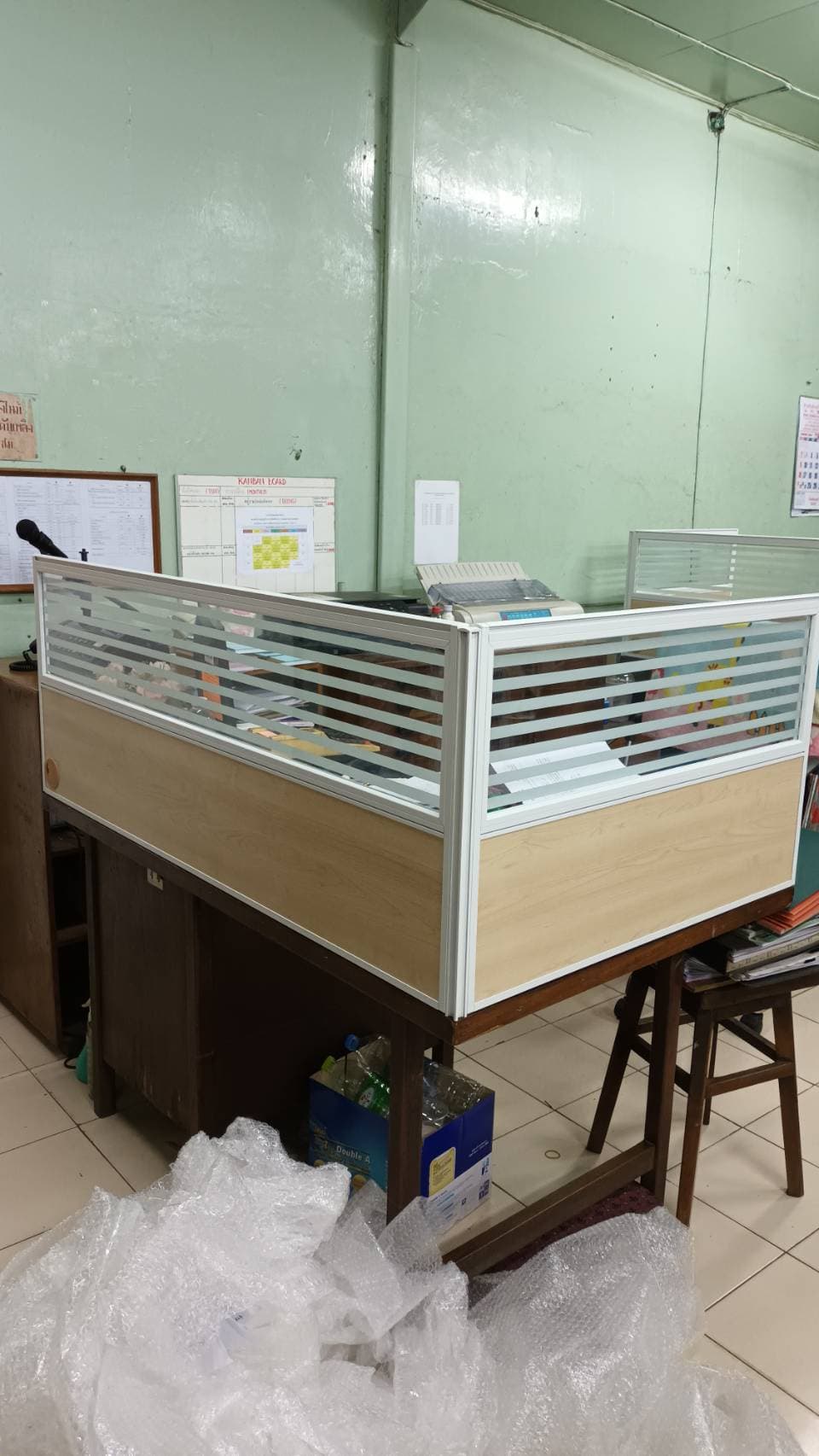 พาทิชั่นรุ่น 2 ครึ่งกระจกขัดลาย ขนาดความสูง 150 cm