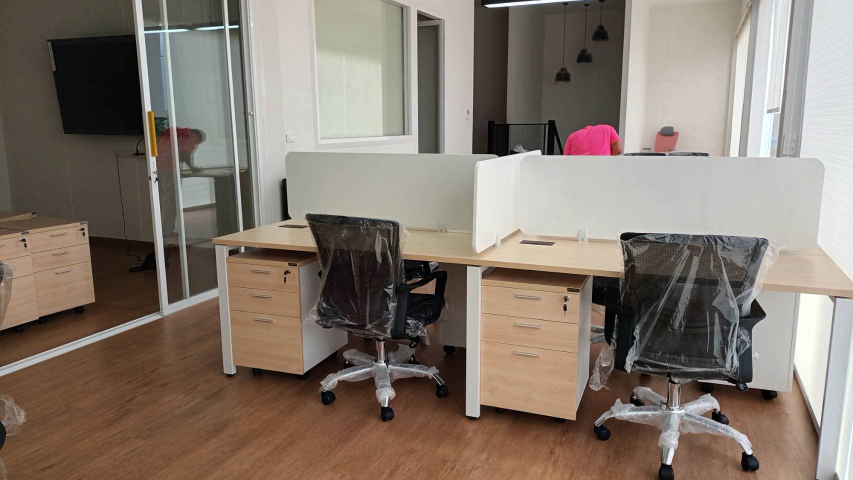 โต๊ะทำงานกลุ่ม 4 ที่นั่ง