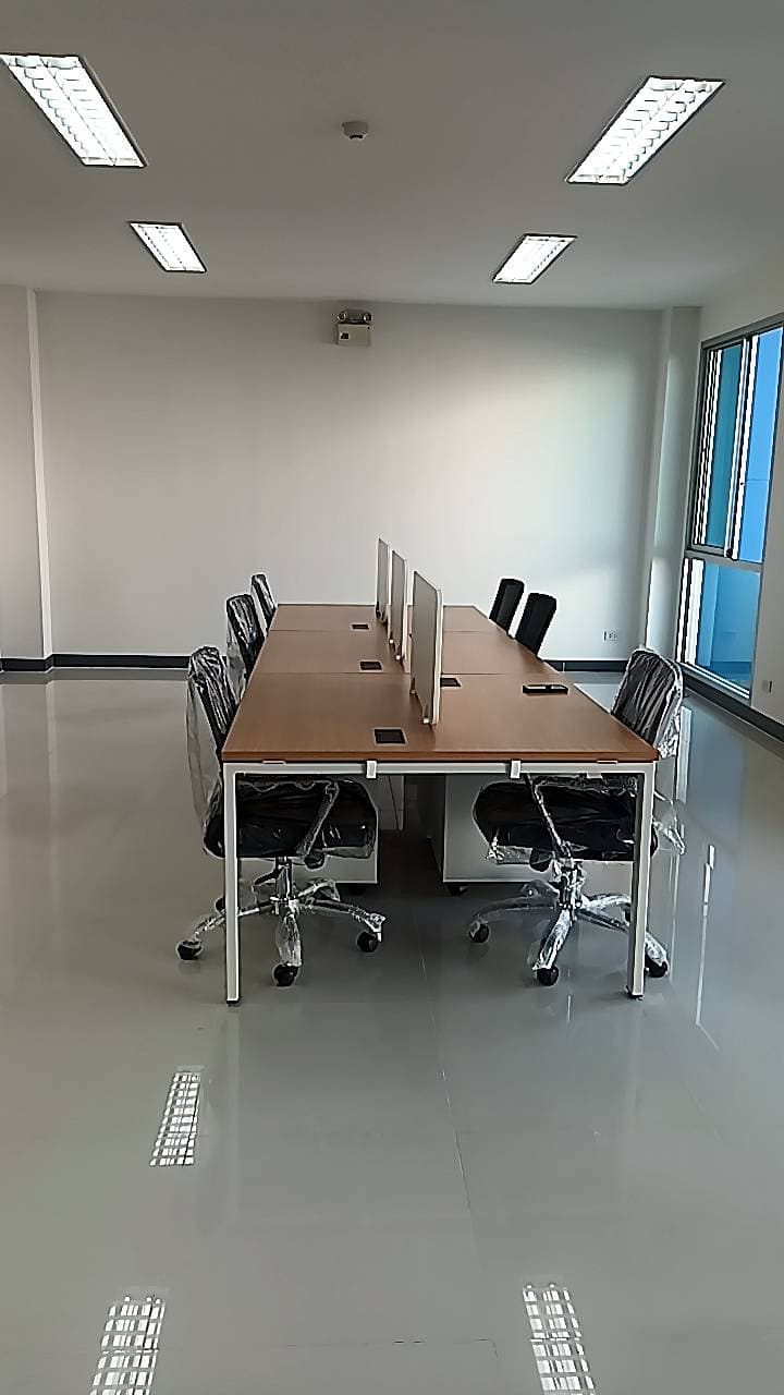 โต๊ะทำงานกลุ่ม 6 ที่นั่ง