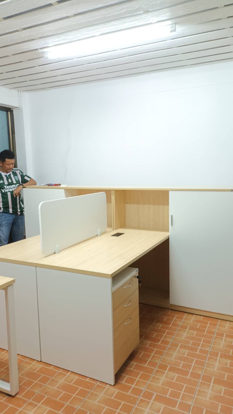 โต๊ะทำงานกลุ่ม 4 ที่นั่ง