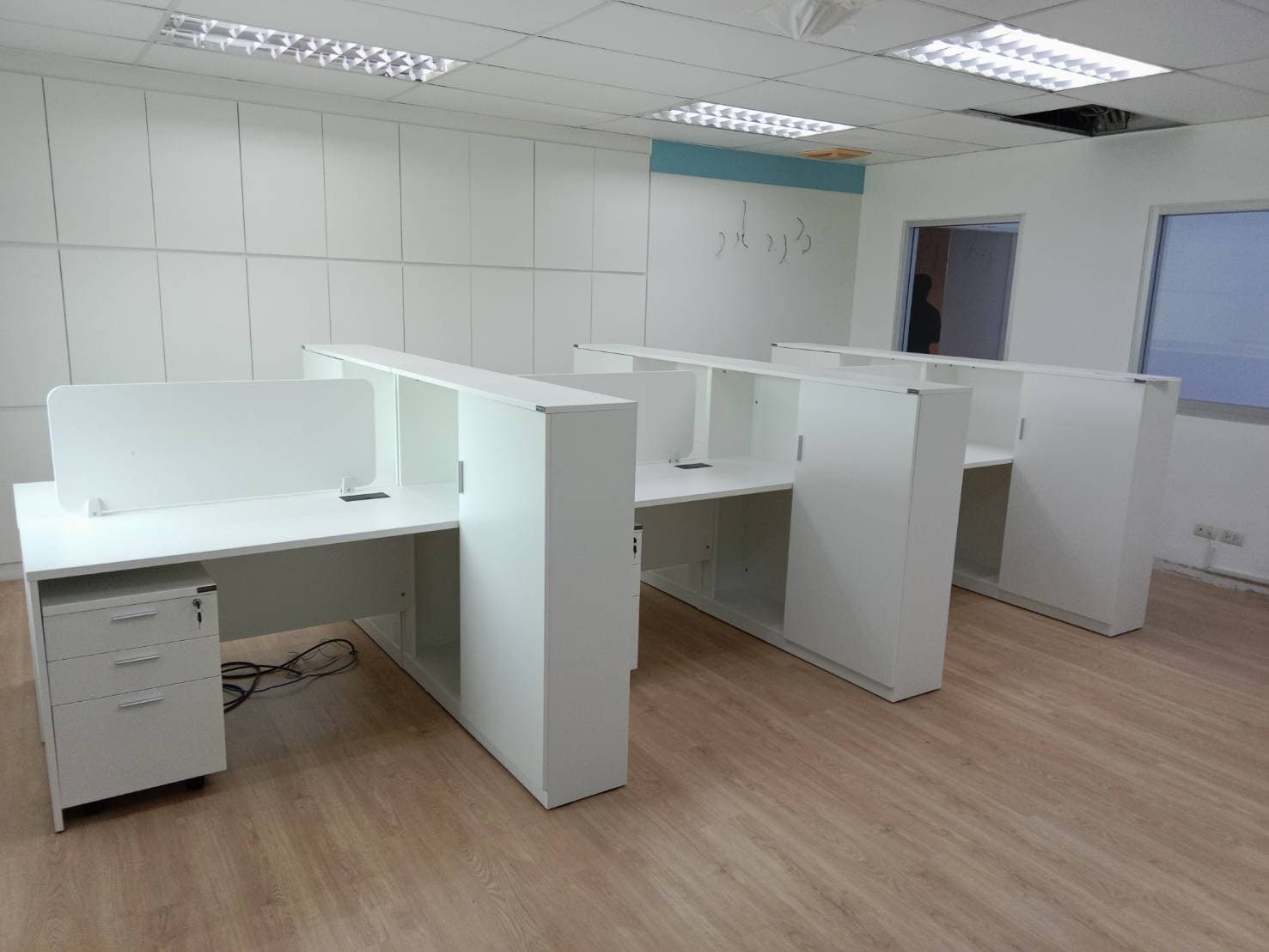 โต๊ะทำงานกลุ่ม 6 ที่นั่ง