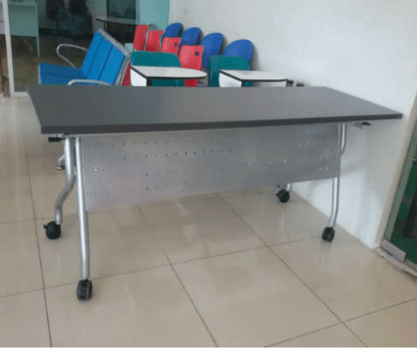 โต๊ะพับอเนกประสงค์